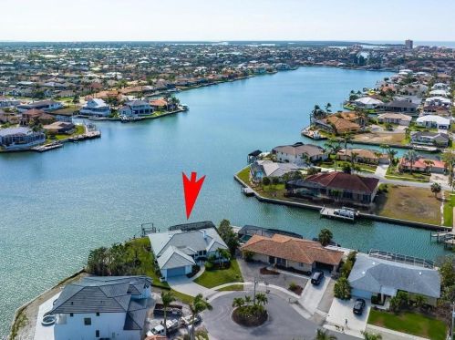 971 Maple Ct, Marco Island, FL 34145-4445