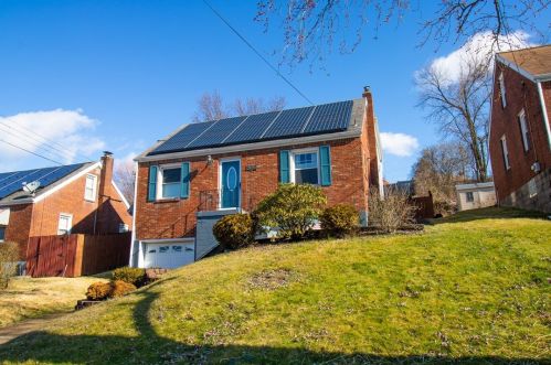 2694 Glenny Ln, Pittsburgh, PA 15122-3543