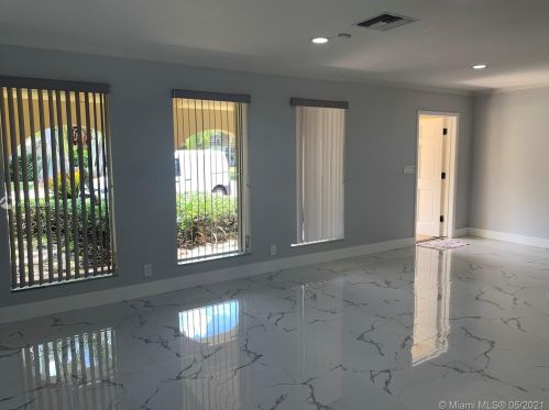 3661 52nd Ave, Hollywood FL  33021-2247 exterior