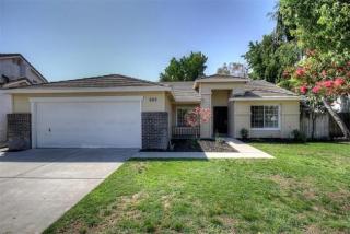 880 Agusta Dr, Lathrop, CA 95330-9019