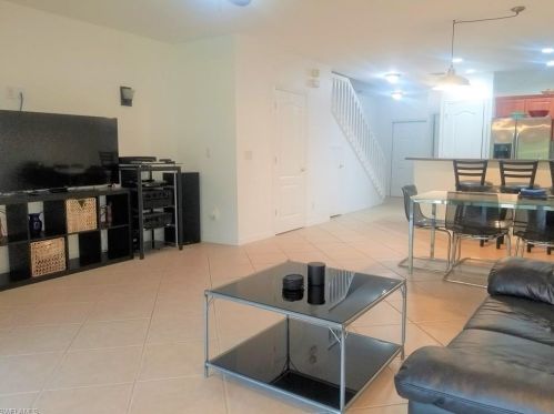 8611 Athena Ct, Lehigh Acres, FL 33971-3753