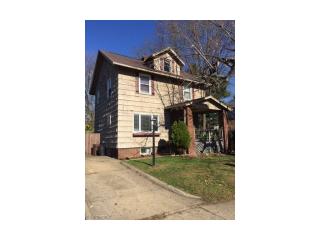 2107 31st St, Canton, OH 44709-2704