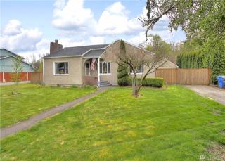1417 14th St, Puyallup, WA 98371-7335