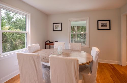 5 Tabby Ln, Isle Of Palms SC 29451-2314 exterior