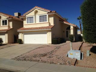 4052 Woodland Dr, Phoenix, AZ 85048-7461