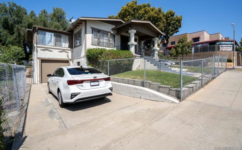 446 30th St, San Diego CA  92102-4124 exterior