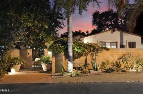 4727 Libbit Ave, Van Nuys, CA 91436-2113