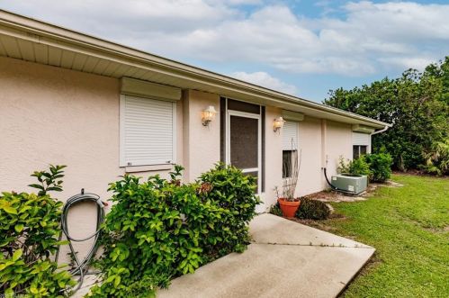 439 Bethany Village Cir, Lehigh Acres, FL 33936-7623