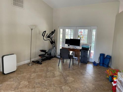 204 Clyburn St, Marco Island FL  34145-4682 exterior