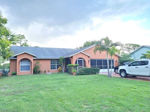 113 Robert Ave, Lehigh Acres FL  33936-1619 exterior