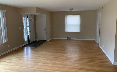 2707 67, Milwaukee WI 53219-3065 exterior