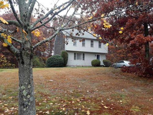 16 Wexford Dr, Mansfield, MA 02048-3422