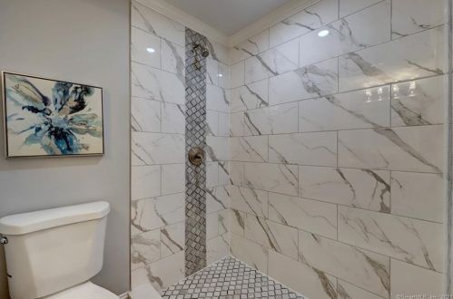 65 Ridgebrook Dr, Bridgeport CT  06606-1925 exterior