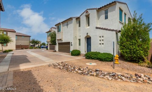 1581 Marlin Dr, Chandler, AZ 85286