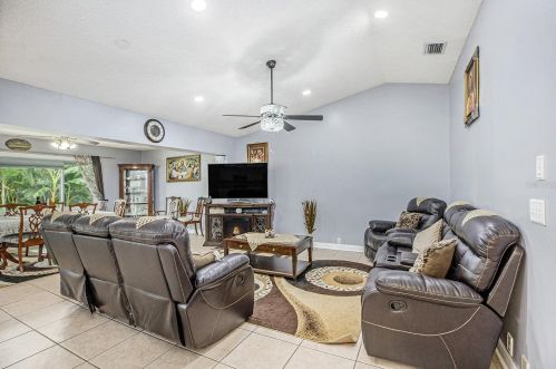 3460 Snowy Egret Ct, Palm Harbor FL  34683-2231 exterior