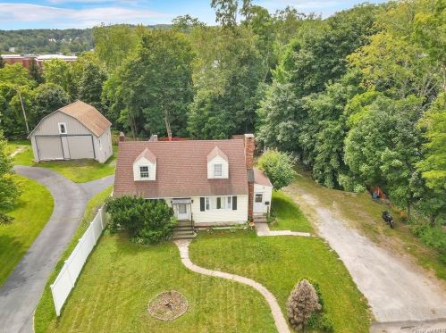 9 Columbia St, Liberty, NY 12754-1814