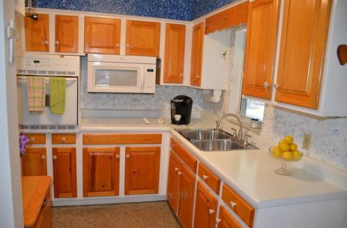 2928 Lk Margaret Dr, Orlando FL 32806-6529 exterior