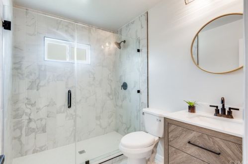 4911 122nd St, Hawthorne CA  90250-3509 exterior