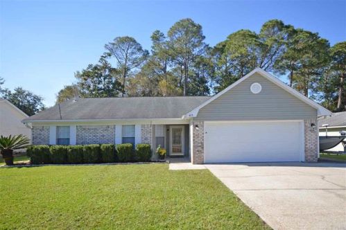 425 Bobwhite Dr, Pensacola, FL 32514-1482