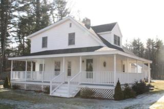 272 Main St, Hampstead, NH 03841-2041