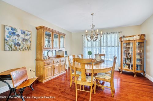 3071 Governors Xing, Belmar NJ 07719-4543 exterior