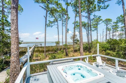 1673 Gulf Beach Dr, Saint George Island FL  32328-3107 exterior