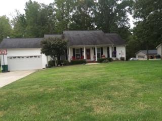 215 Red Oak Ln, Salisbury, NC 28146-8120