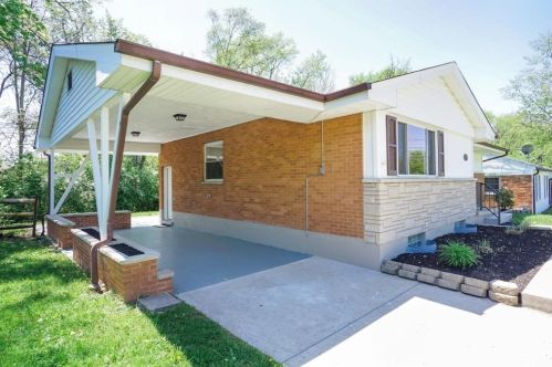 10909 Corona Rd, Cincinnati, OH 45240-3613