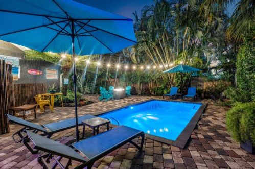 1911 Parker Ave, West Palm Beach, FL 33401-7239