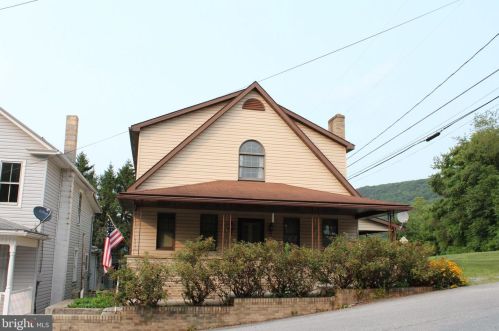 119 Palmer St, Hopewell, PA 16650-8315