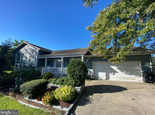 310 Holly St, Millsboro, DE 19966-1903