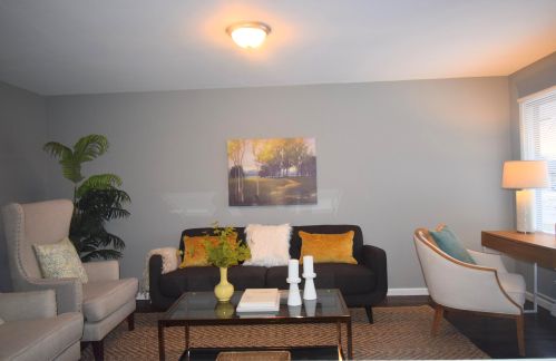 6641 Brentwood Ave, Milwaukee WI 53223-5722 exterior