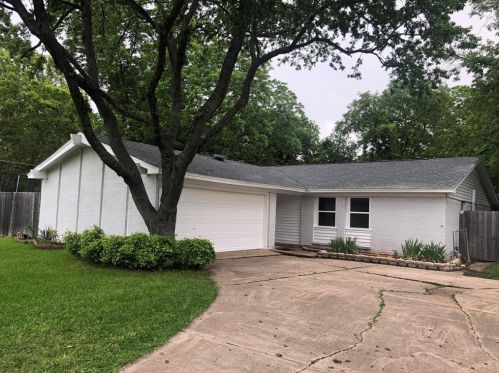 1416 Timberlake Cir, Richardson TX  75080-4124 exterior