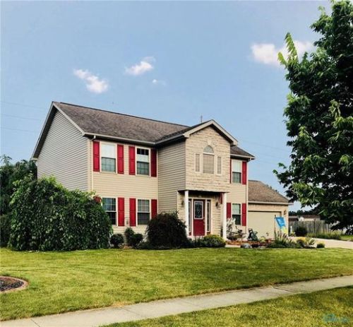 701 Tarra Oaks Dr, Findlay, OH 45840-6587