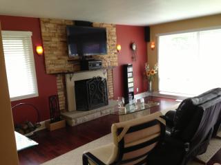 8032 Kooy Dr, Hammond IN  46321-1342 exterior