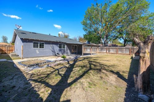 2528 Bellamy St, Modesto CA  95354-3119 exterior