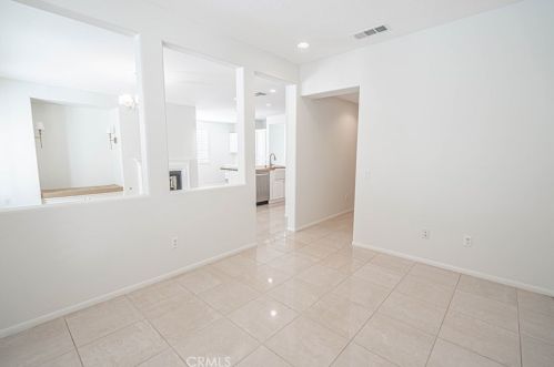 28342 Lorita Ln, Santa Clarita CA  91350-3211 exterior