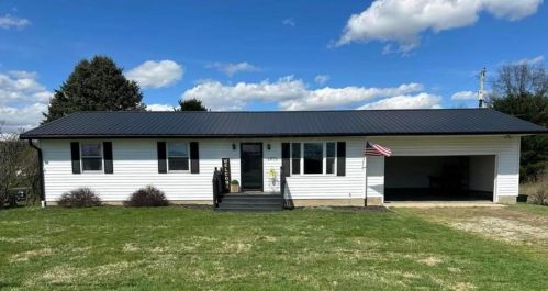 1875 Lawhead Ln, Zanesville, OH 43701-9403