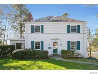 3 Knollwood Rd, Yonkers, NY 10701-4406