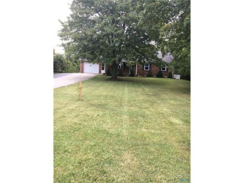 701 Glenwood Rd, Rossford OH  43460-1606 exterior