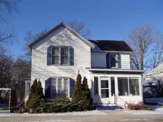 1209 20th Ave, Monroe, WI 53566-2158