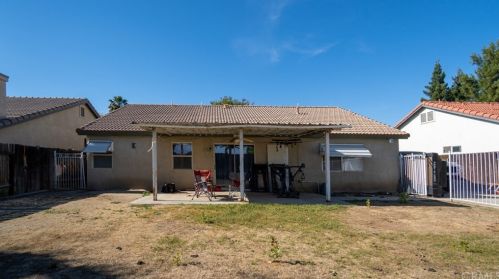 10717 Anacostia Way, Bakersfield CA 93311-3203 exterior