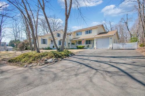 336 Main St, Wallingford, CT 06492-2232
