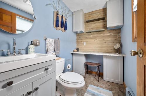 37 Plant St, Cumberland RI  02864-1910 exterior