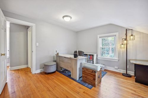 141 Cedarhurst Ln, Milford CT  06461-2721 exterior