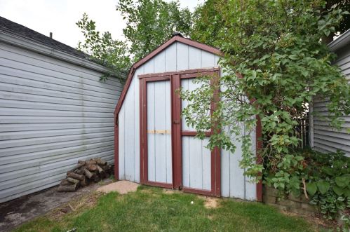 3477 89, Milwaukee WI 53228-1534 exterior