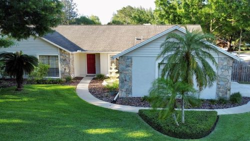15912 Dover Cliffe Dr, Lutz, FL 33548-6122