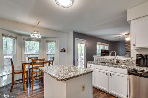 6404 Forest Grove Dr, Fredericksburg VA  22407-6344 exterior