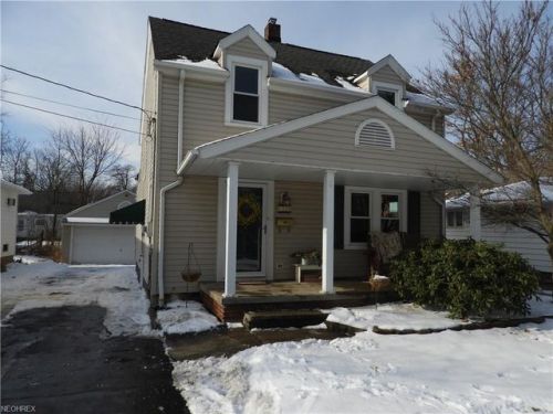 1320 Caryl Dr, Cleveland, OH 44146-4529