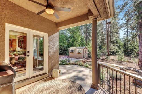 12881 Chatsworth Ln, Grass Valley CA  95945-9739 exterior